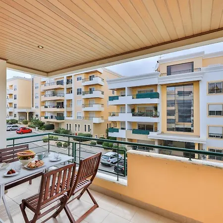 Uptown Lovers Apartment By Seewest Lagos Exterior photo
