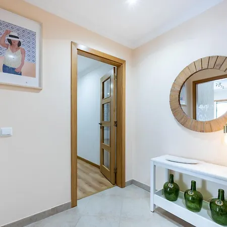 Uptown Lovers Apartment By Seewest Lagos Exterior photo
